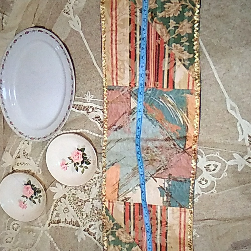 ⚜️ Vintage J & G Meakin English Ironstone Platter Floral Edge